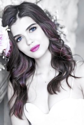 Shania